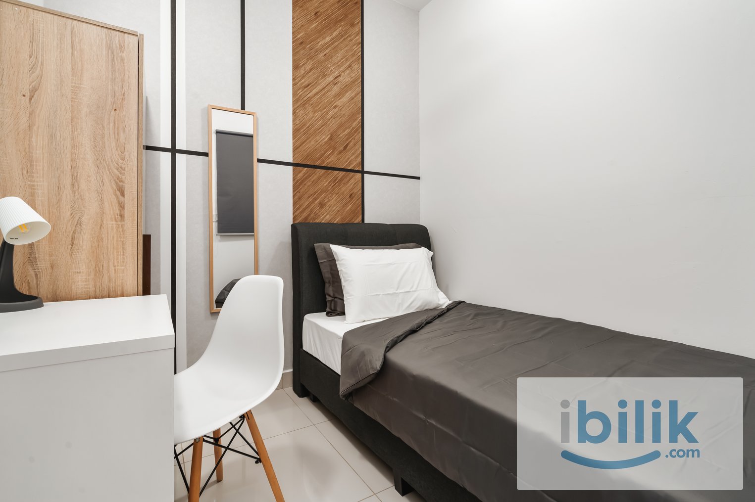 inclusive room for male - Image 1