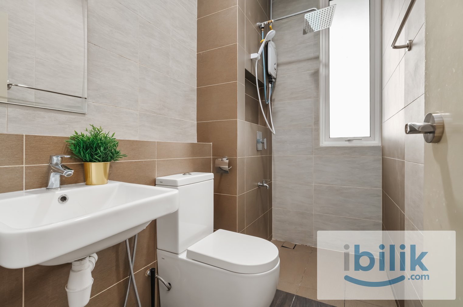 inclusive room for male - Image 2