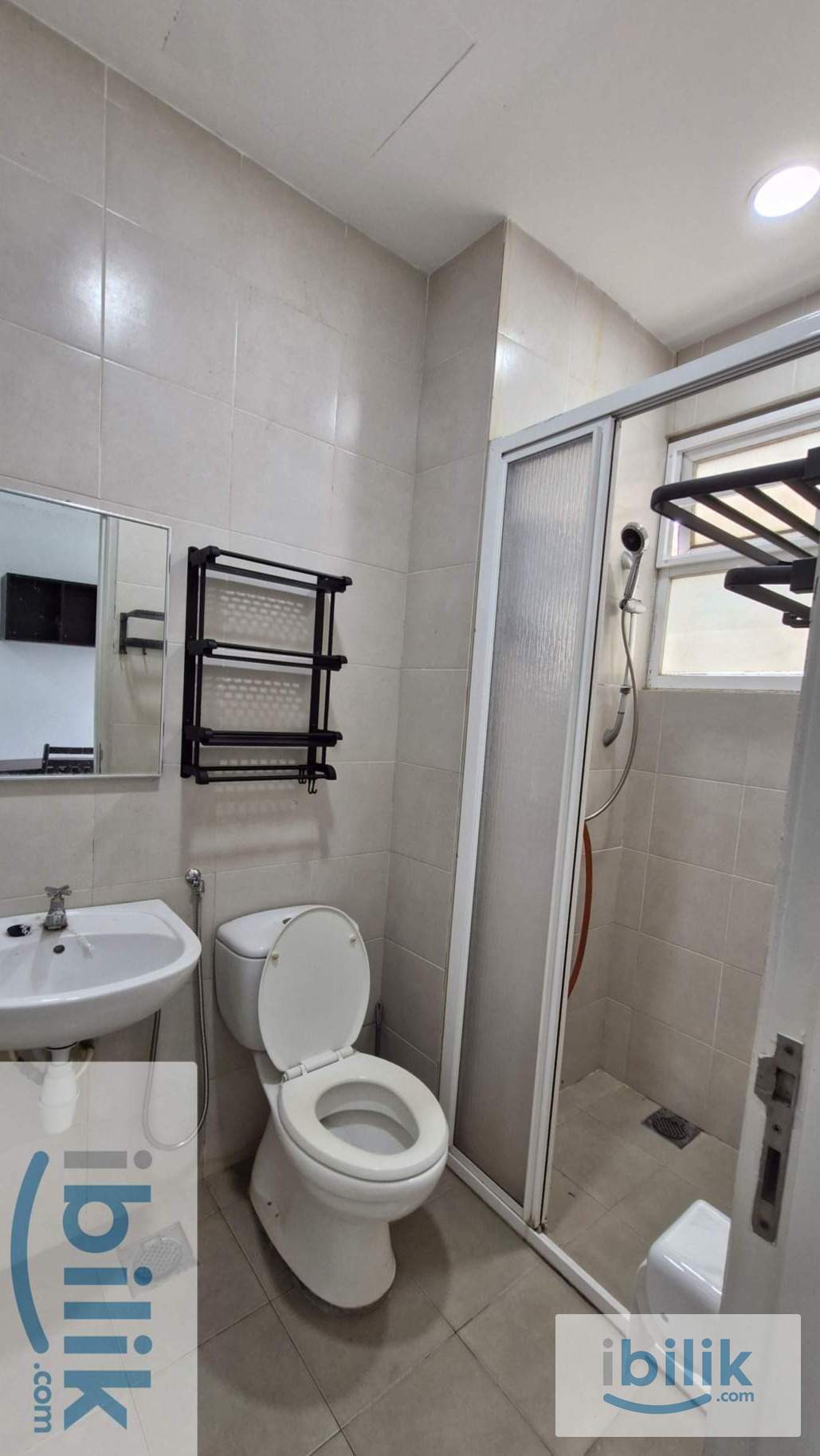 Master Room Sharing Female Only✨at Mutiara Ville, Cyberjaya - Walking to Tamarind Square/Cyberjaya Hospital/MMU-UOC - Image 3