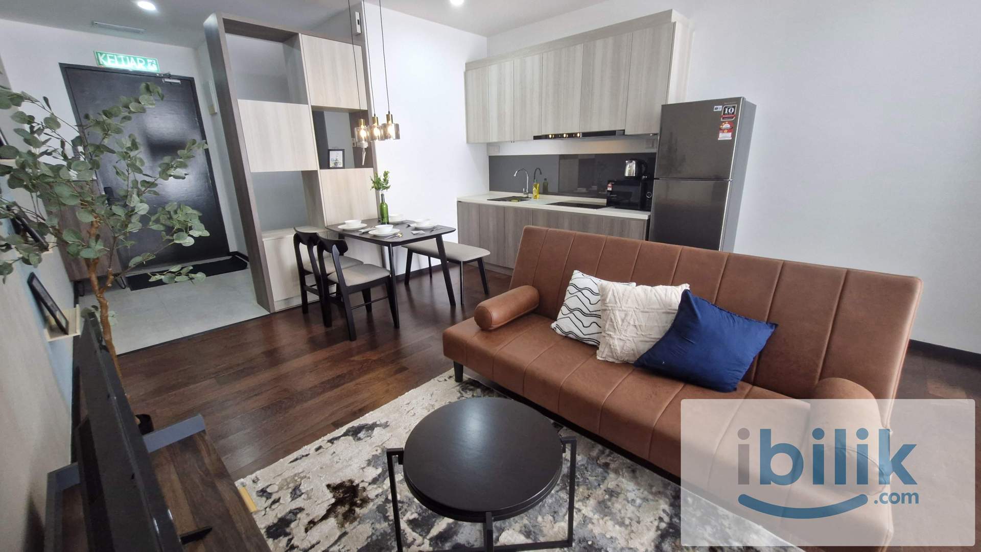 Queensville SOHO Studio Fully Furnished✨Parking✨Smart Lock✨Salak Selatan LRT - Image 2