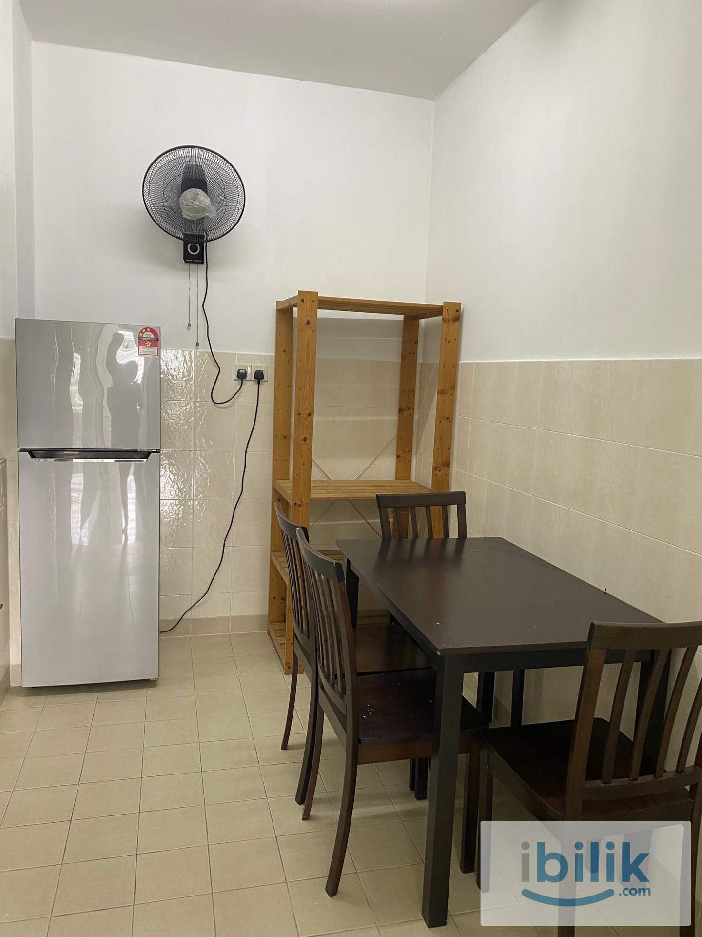 Cozy Single Room for Rent @ Kinrara Mas Condo - Image 2