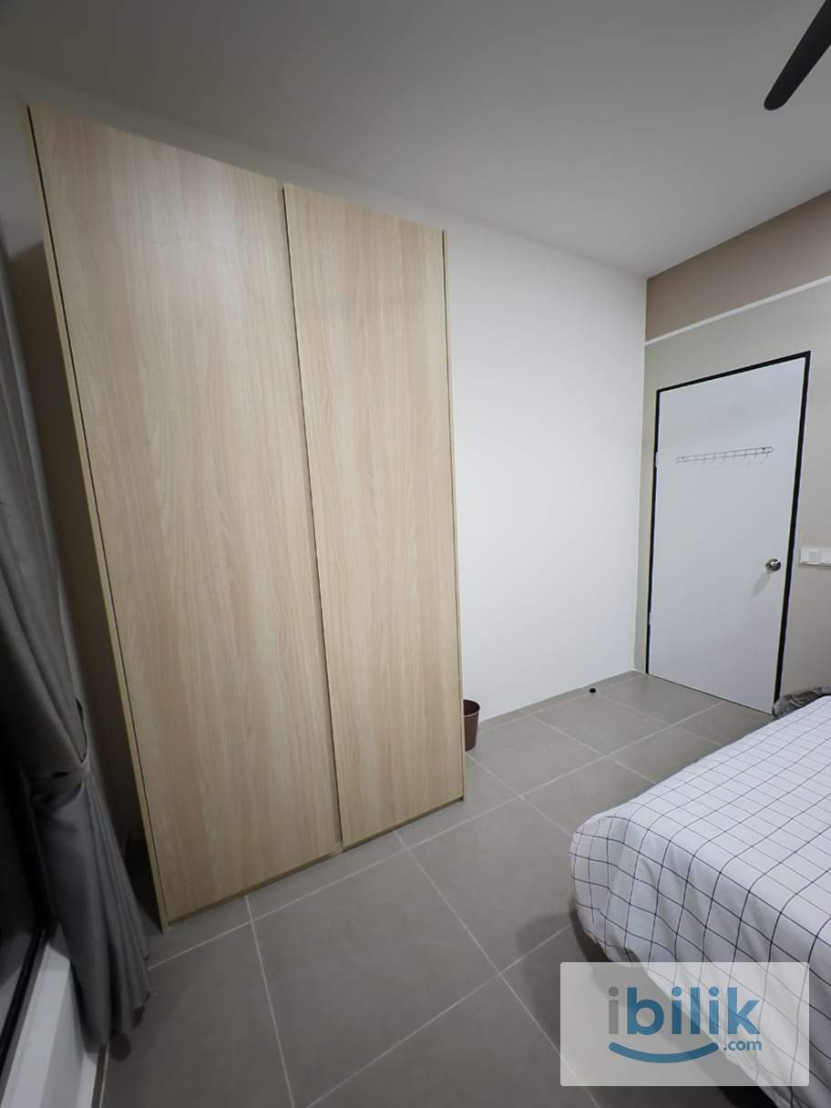 [MIXED UNIT] Suite Enesta Kepong Middle Room - Image 2