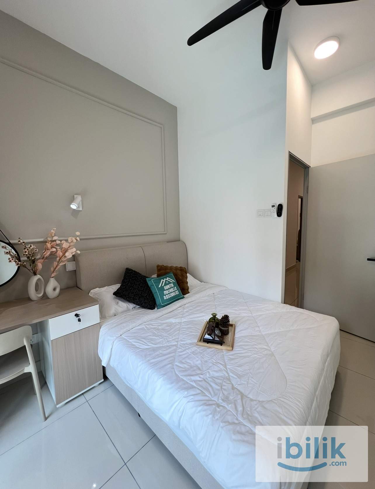 Balcony Middle Room D'Seven Sunway - Image 1