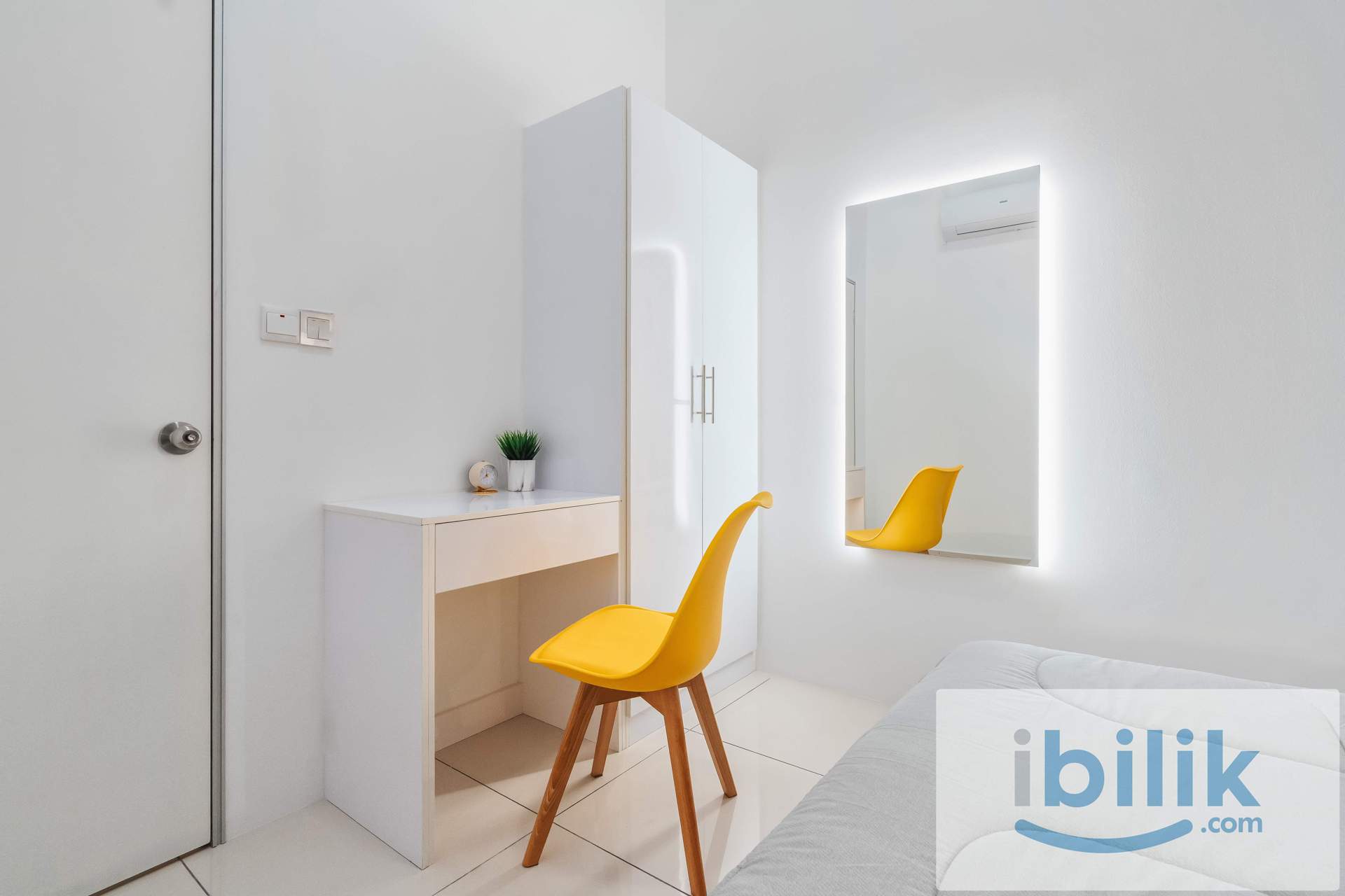 Middle Room @ TR Residence - Image 4