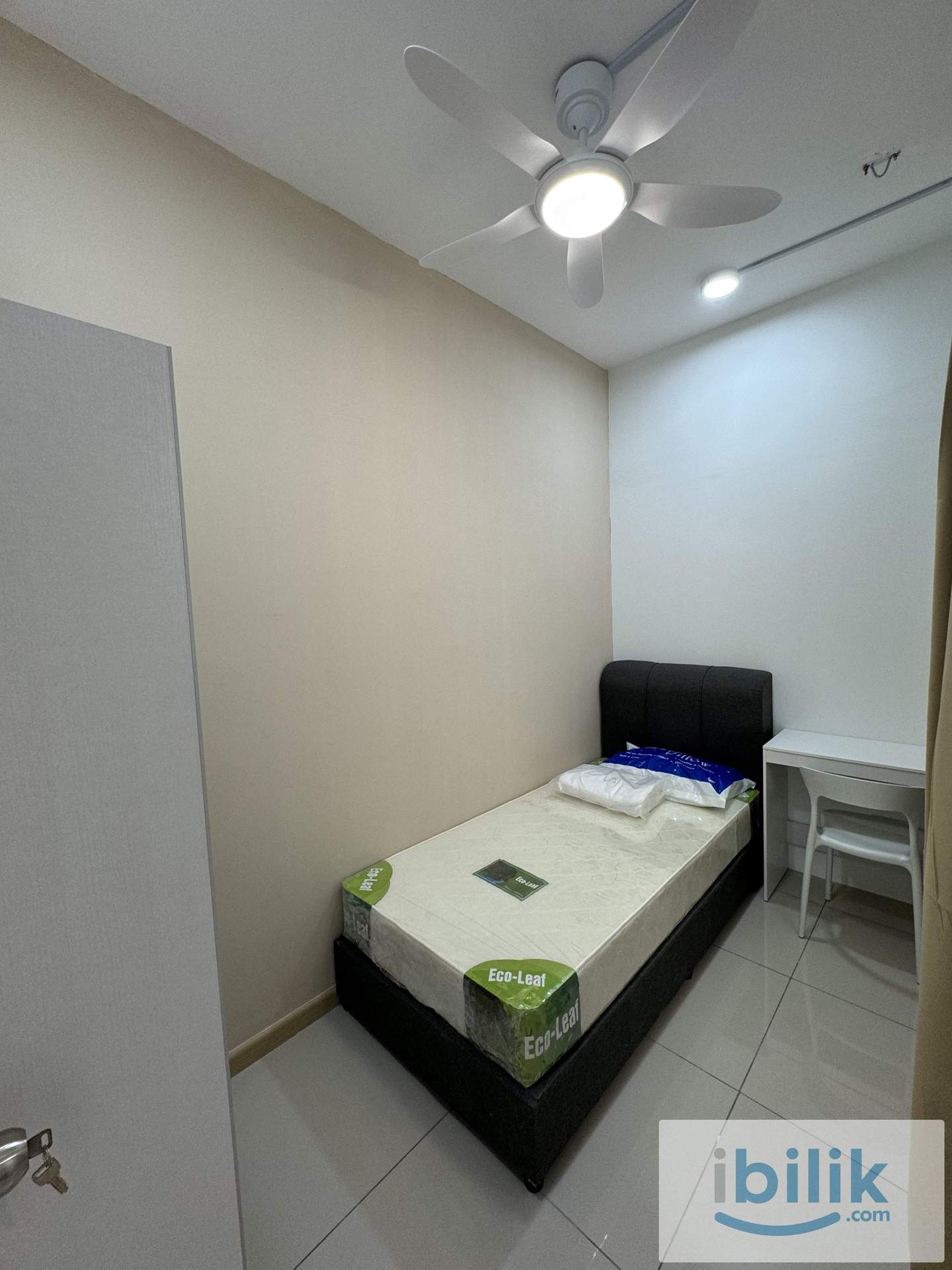[2 Mins to MRT Suntex] Single room with A/C & Window forb - Image 1