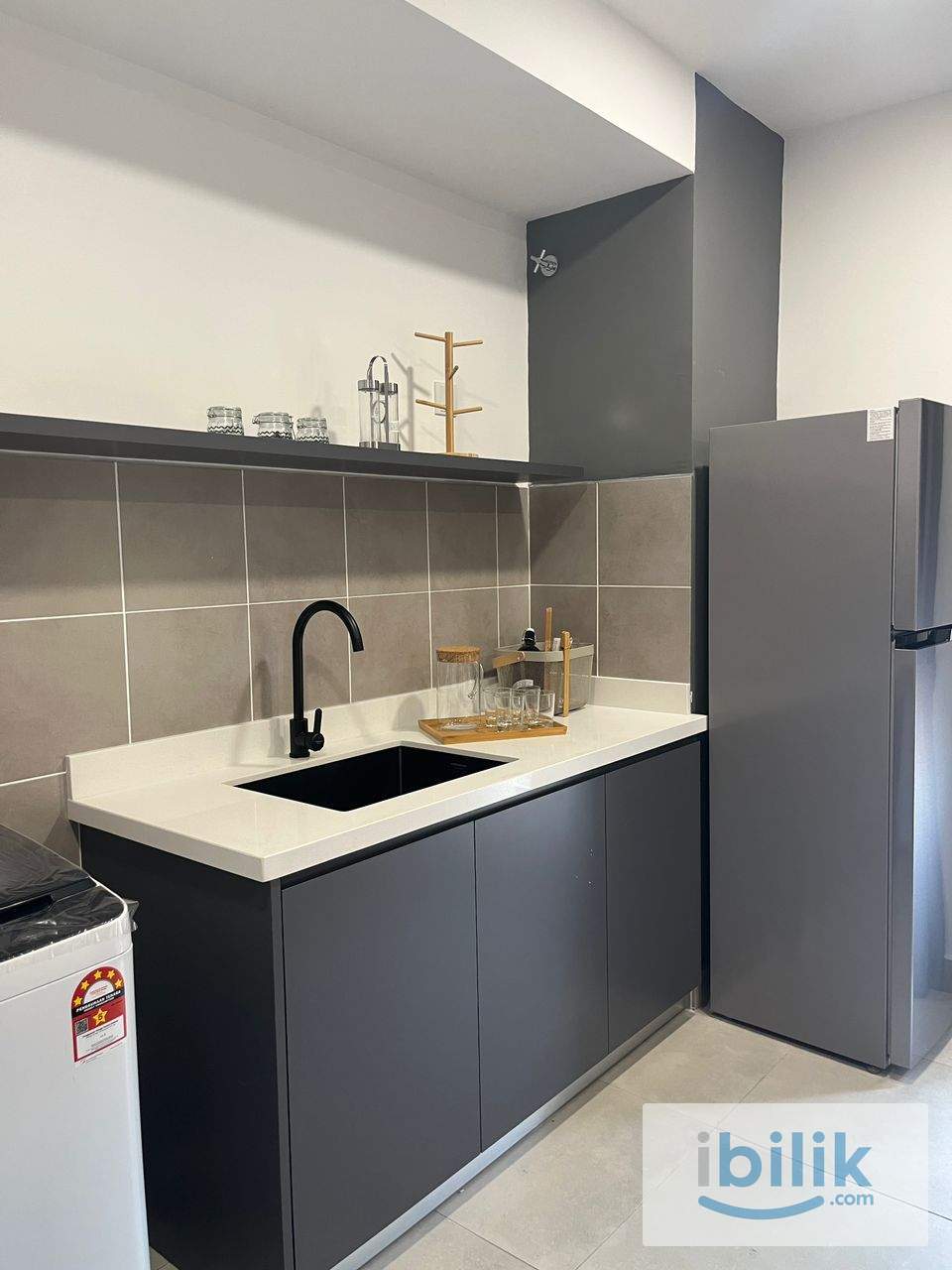 Master Room attached with Bathroom for Rent at Dk Impian - Image 1