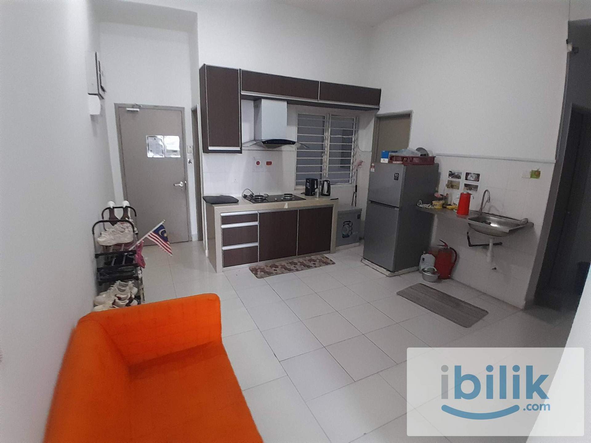 Female Unit Master Room attached with Private Bathroom at Vue Residence - Image 3