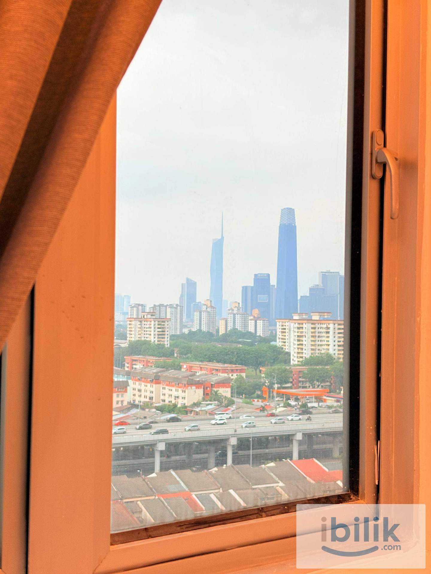 [NEAR LRT PANDAN INDAH] NEW Balcony Room with A/C & Window for Rent at Axis Crown @ Pandan Indah  - Image 1