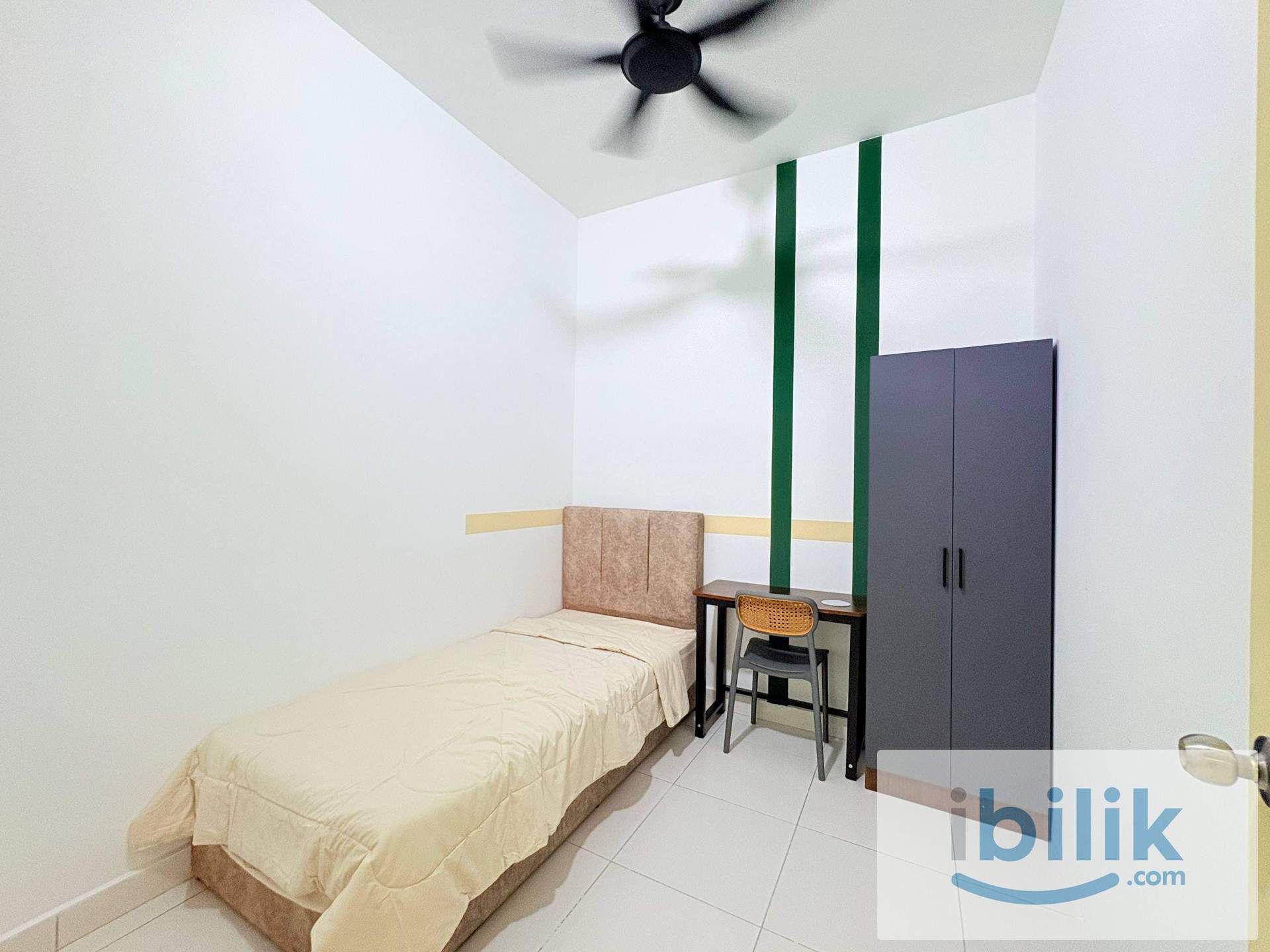 [NEAR LRT PANDAN INDAH] Budget Single Room without A/C & Window for Rent at Axis Crown @ Pandan Indah - Image 2