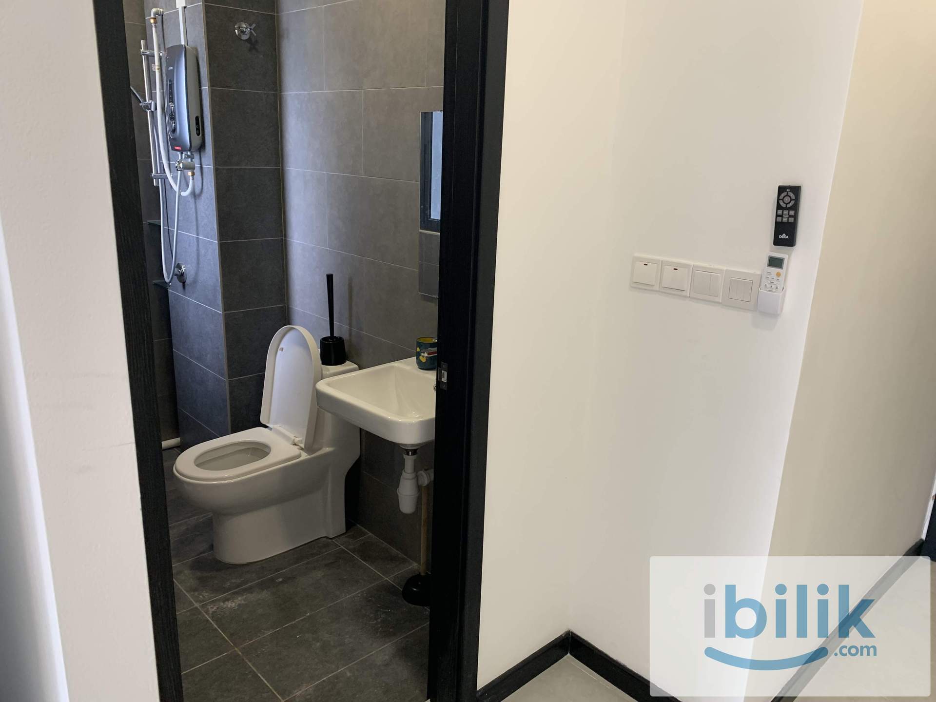 [Walking Distance to LRT Jelatek] 🔥Middle Room for Rent at 3rdNvenue @ Neu Suites, - Image 3