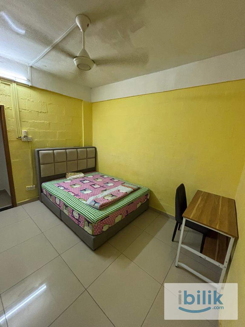 Ground Floor Soho - Image 1