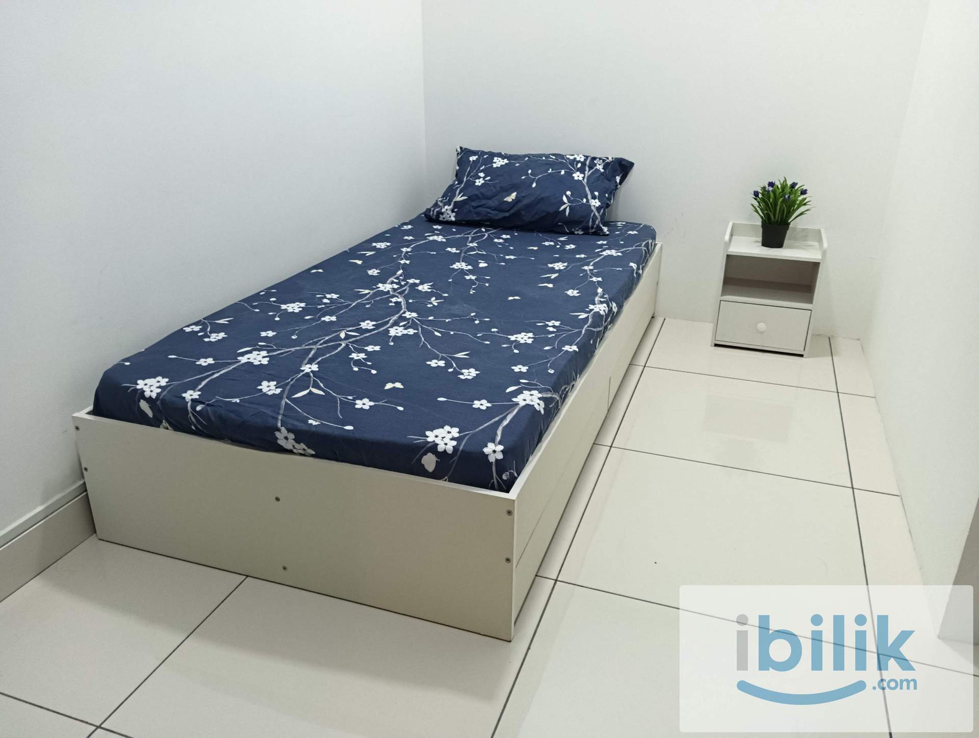 FULLY FURNISHED ROOM @ RHYTHM AVENUE - Image 3