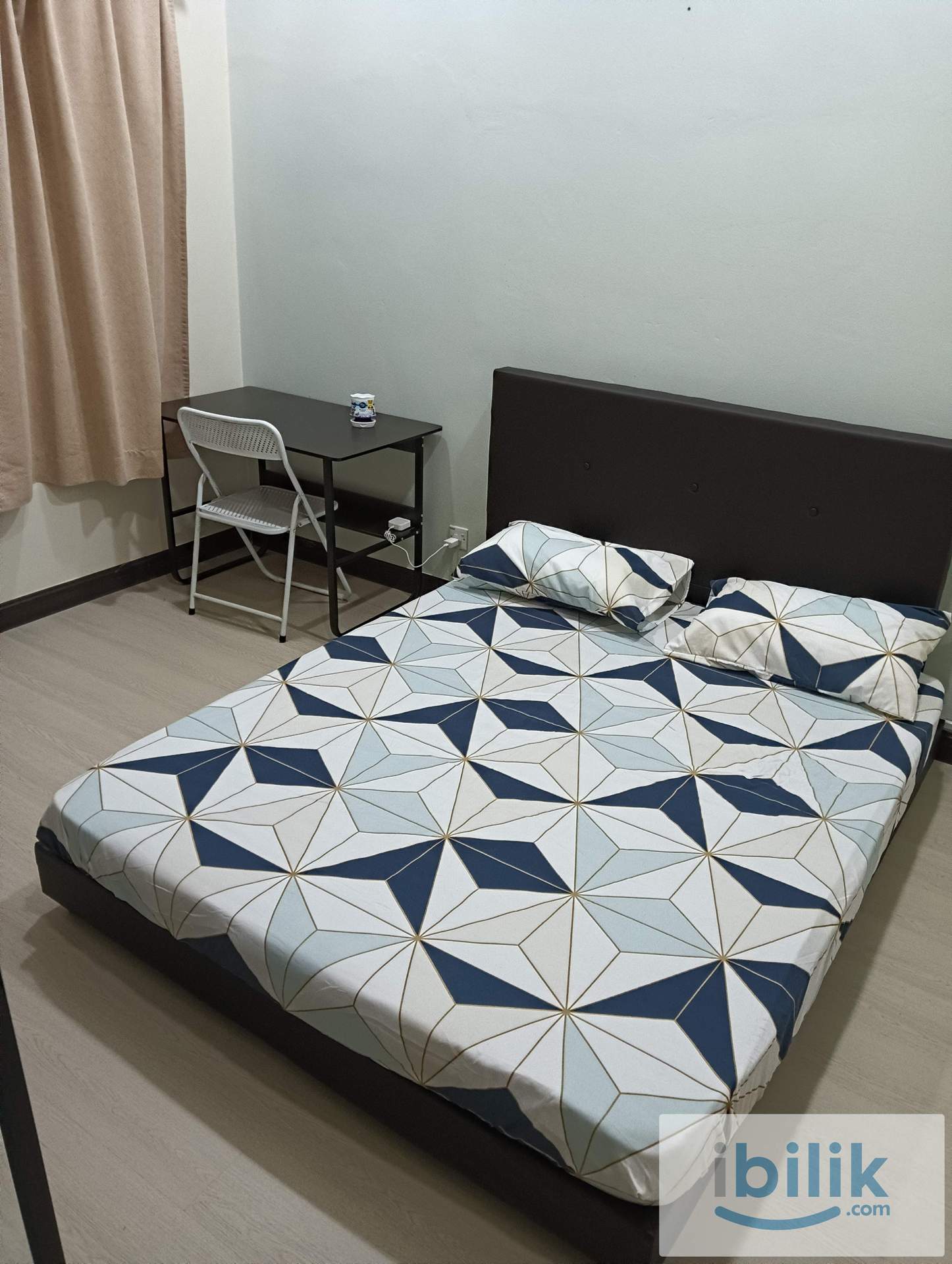 Fully Furnished Medium Room @ Bukit Rimau, Kota Kemuning - Image 1
