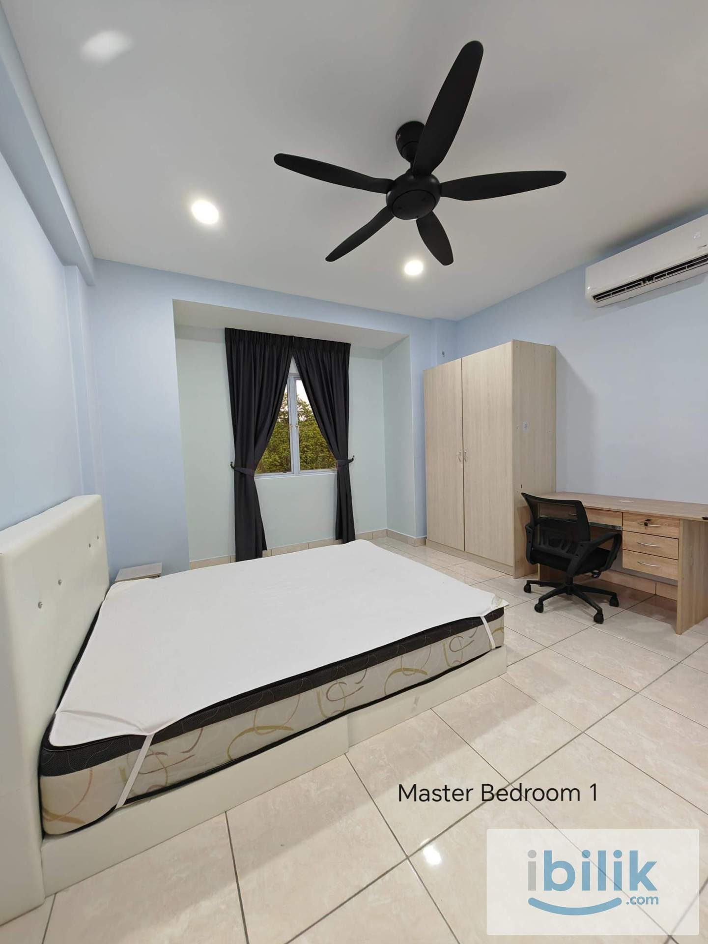 Master Bedroom at Aseana Puteri, Bandar Puteri Puchong - Image 2