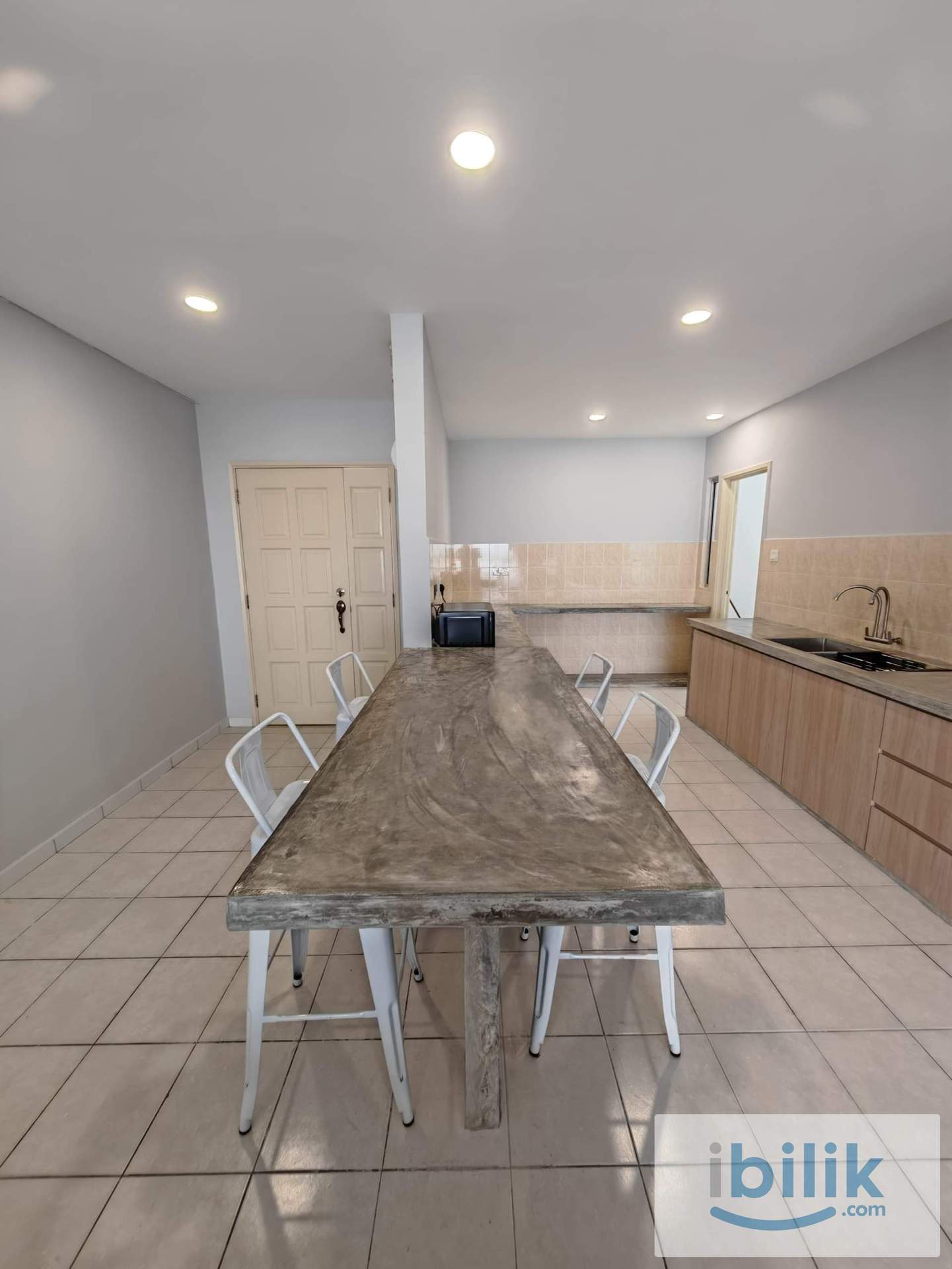 Master Room at Prima Midah Heights, Taman Midah - Image 8