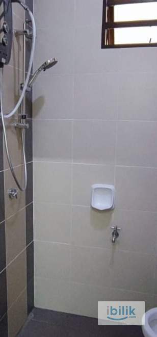 Utilities Fees included Air-Cond Middle Room near Ipoh Town - Image 2