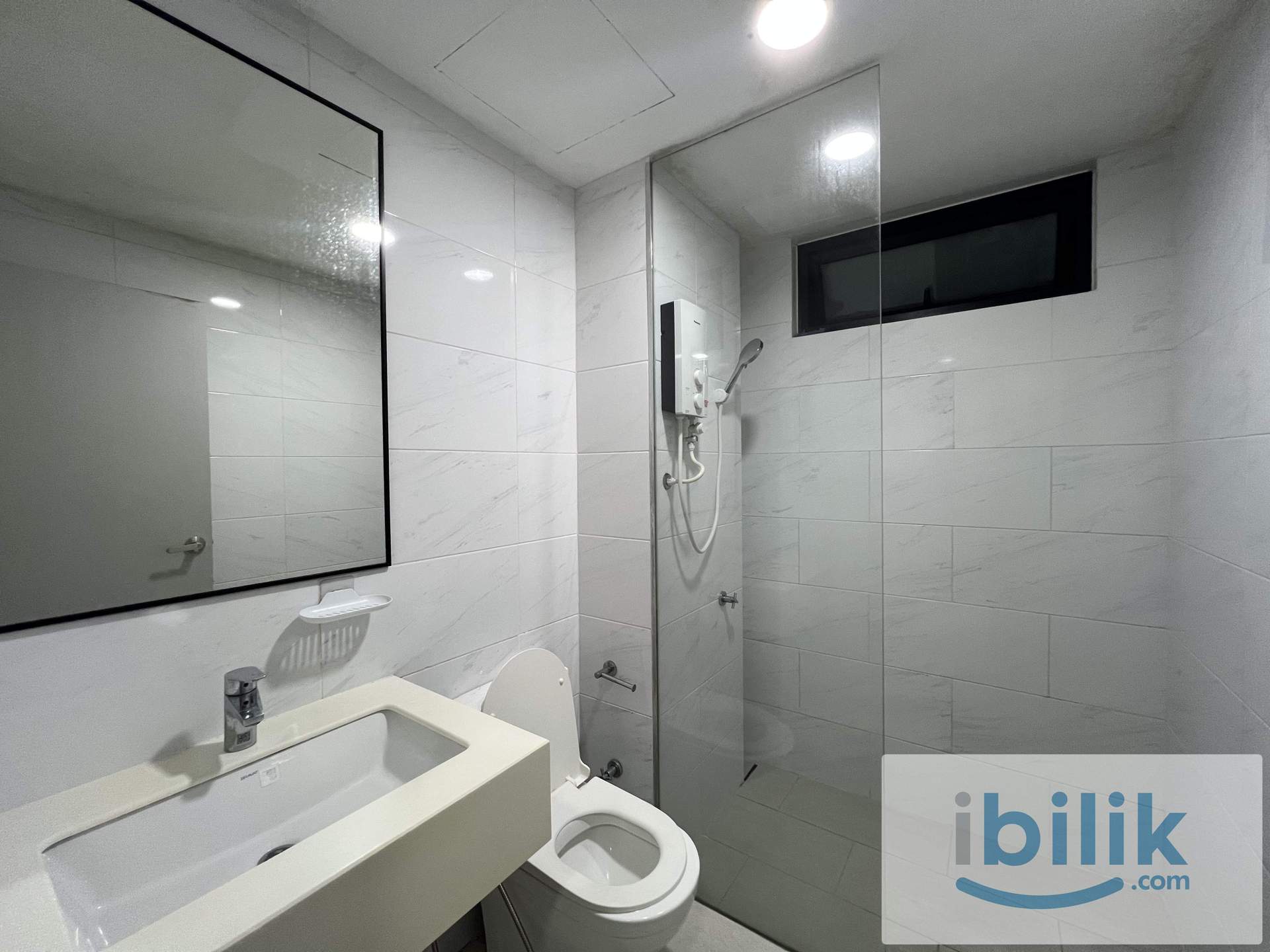 Batu Kawan Middle Room • Included WiFi UTILITY  - Image 7