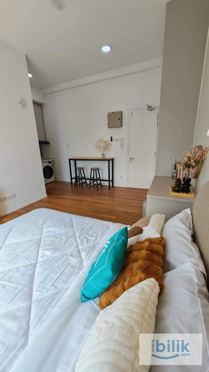 [Waltz] Brand New OUG Studio Room Rent - Image 1