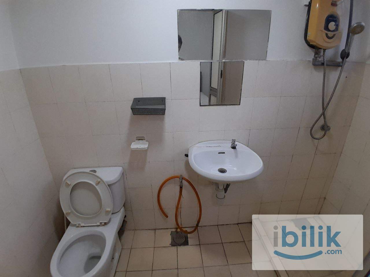 [Palm Spring] Mixed Gender Unit Master Room Private Bathroom - Image 3