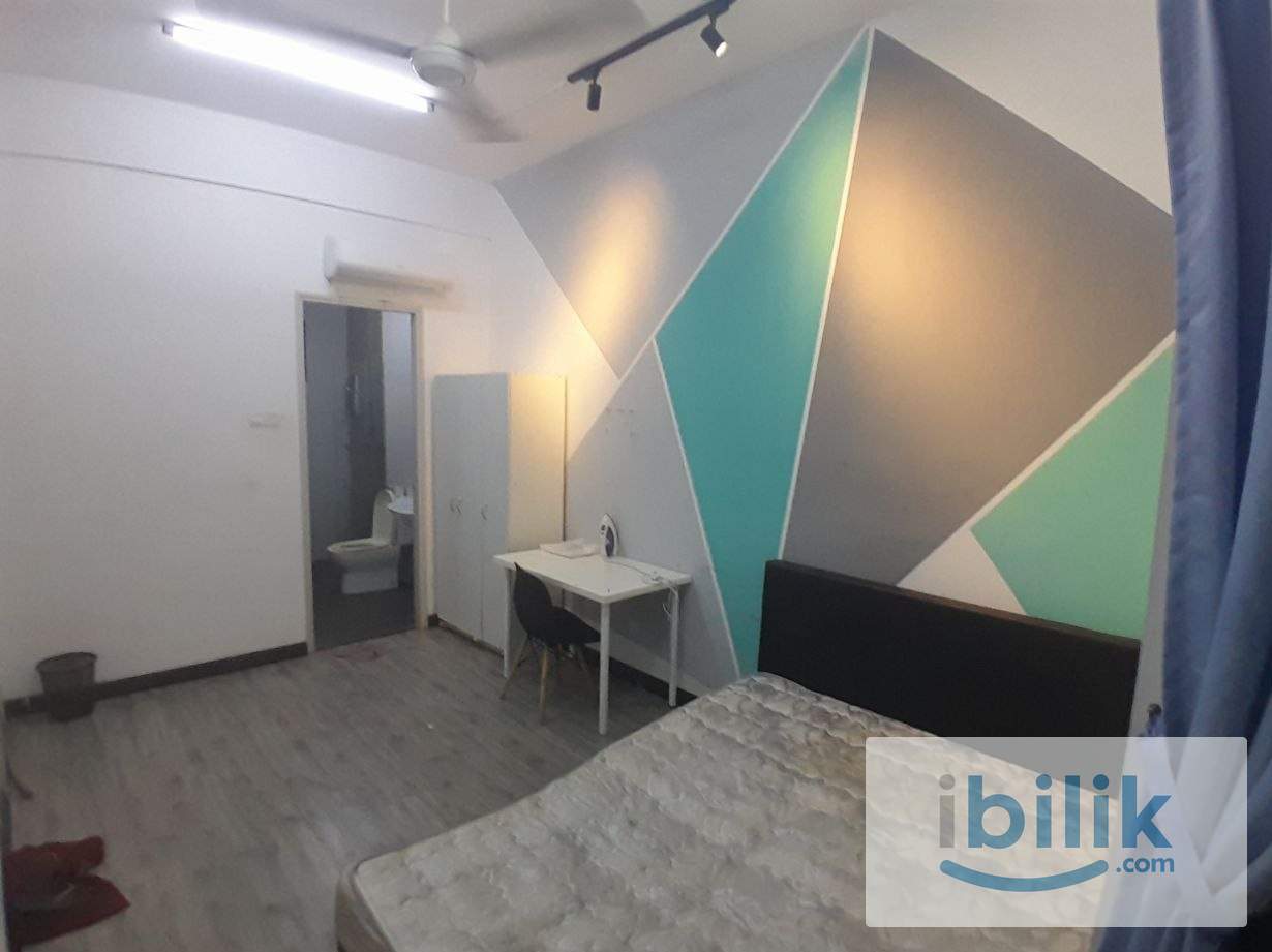 [D'sands] Free Utilities Mixed Gender Unit Master Room Private Toilet Rent - Image 1
