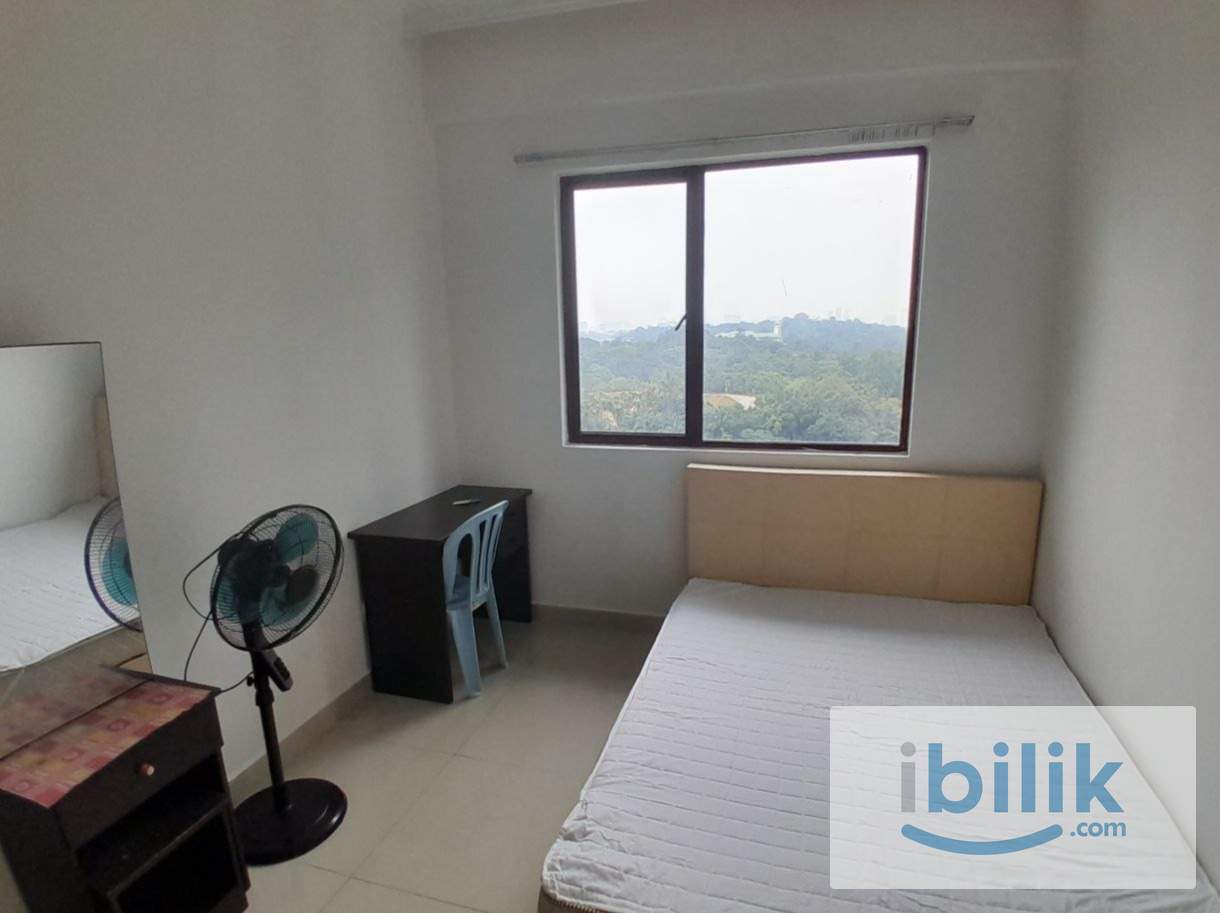 [Mutiara Residency] Mixed Gender Unit🏠Master Room Private Bathroom - Image 1