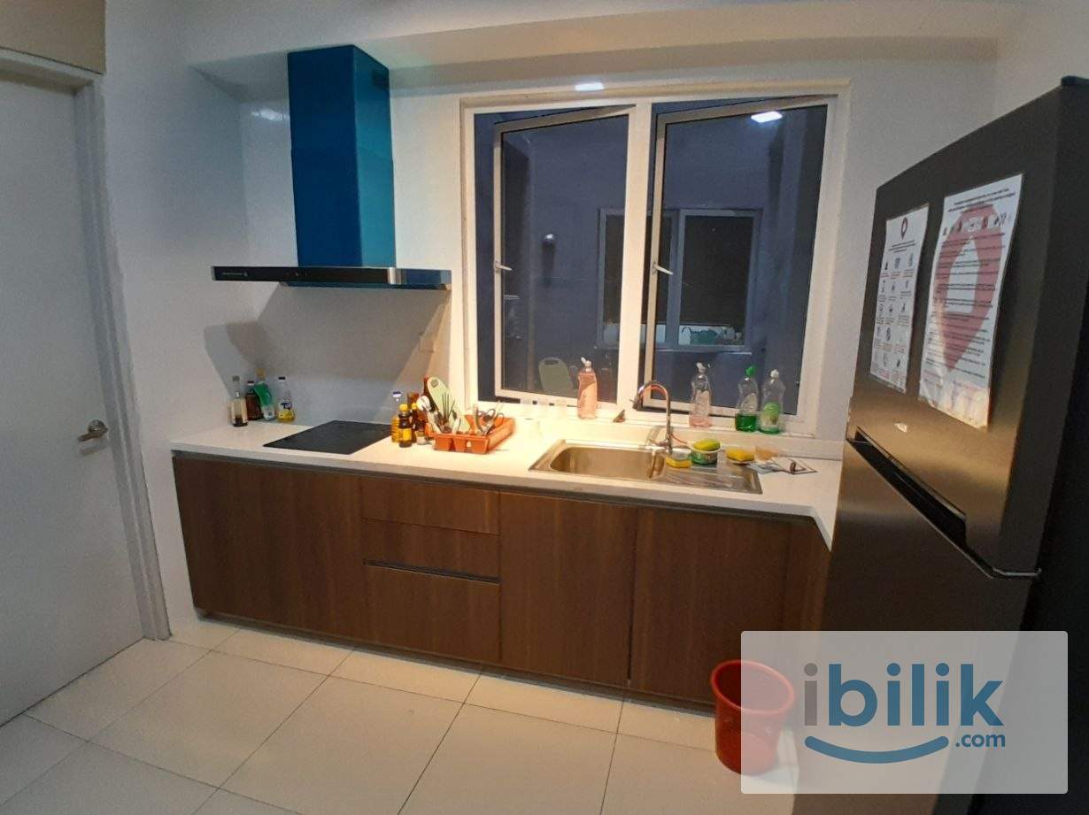 [Nadayu 801] Master Room Private Toilet Rent Free Shuttle Bus to Help University🏠 - Image 2