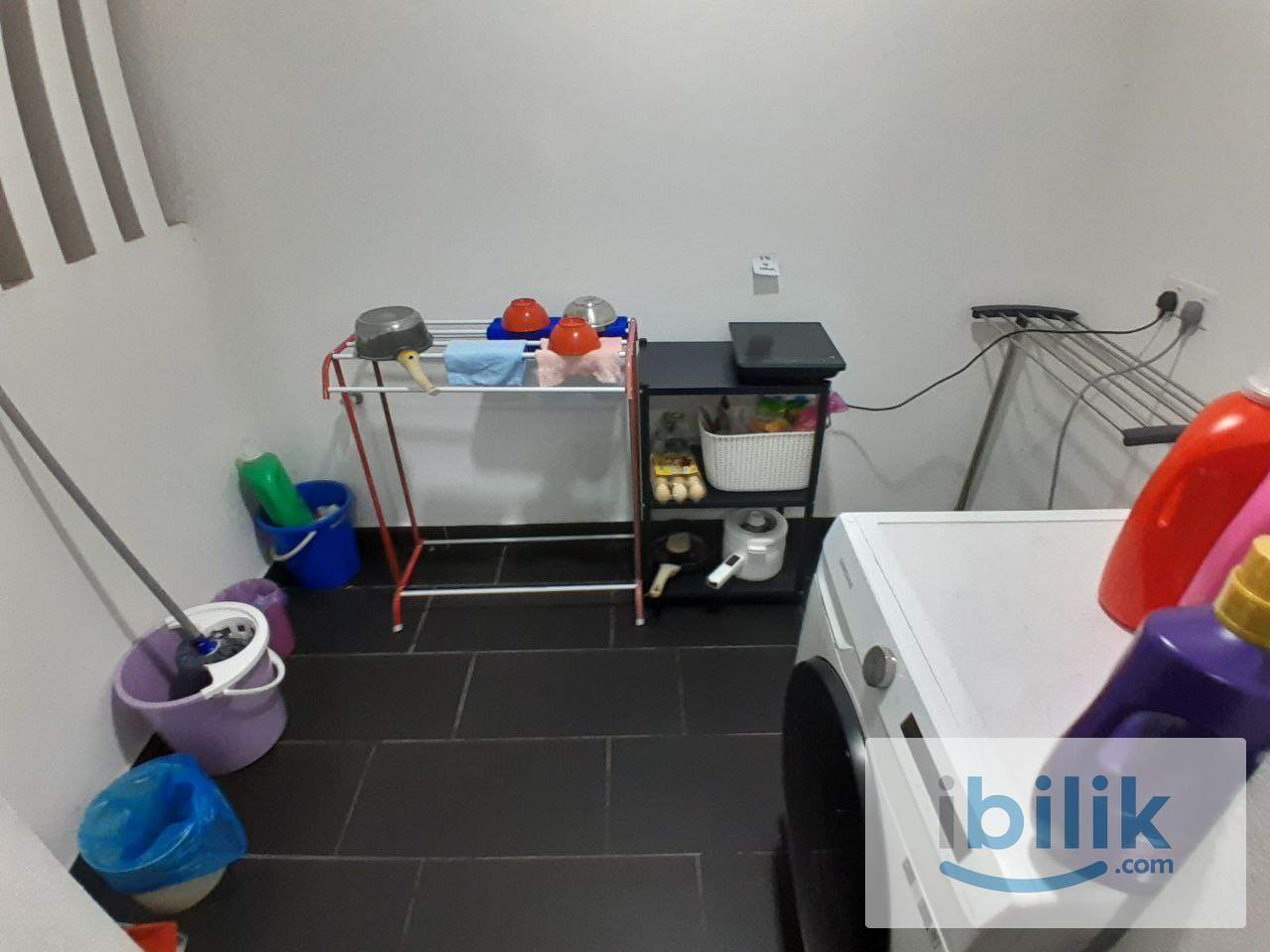 [SQWhere] July Vacant! Mixed Gender Unit Master Room Rent Direct Bridge to MRT access Kota Damansara, Sungai Buloh 🚇 - Image 4