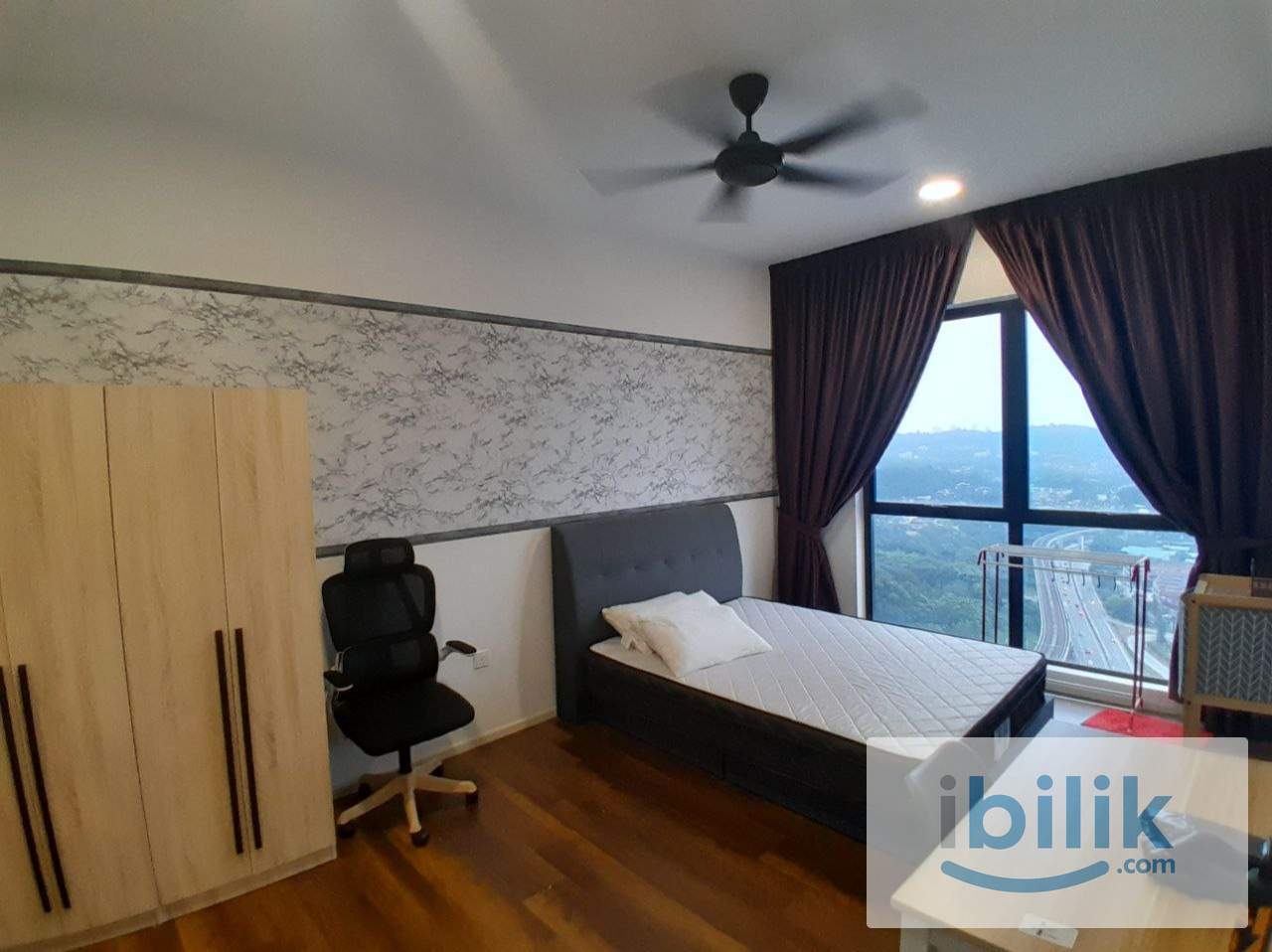 [SQWhere] July Vacant! Mixed Gender Unit Master Room Rent Direct Bridge to MRT access Kota Damansara, Sungai Buloh 🚇 - Image 7