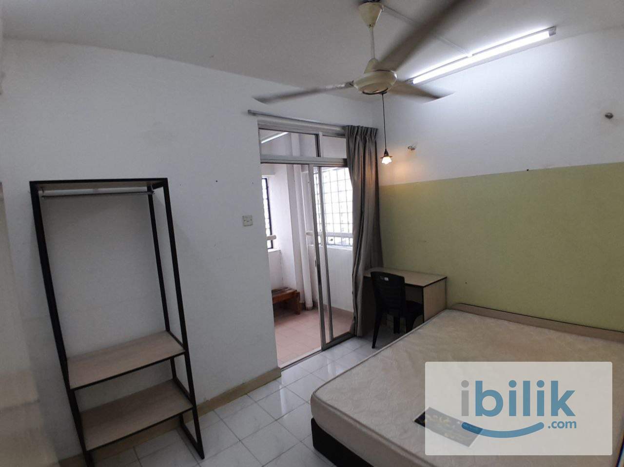 [D'Aman Crimson] July Vacant! Middle Room with Fans Rent Near LRT - Image 4