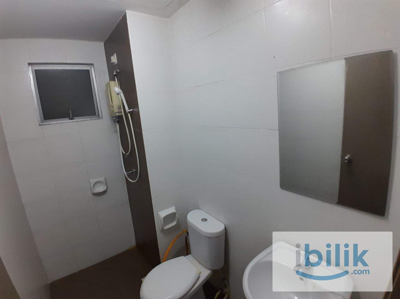 [Casa Residenza] July Vacant! Mixed Gender Unit Master Room Near SEGi, MRT - Image 5