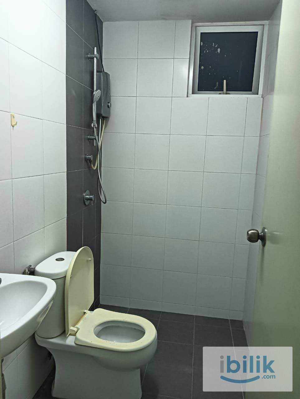 [Pacific Place] July Vacant Master Room Private Bathroom Near LRT KJ Line - Image 5