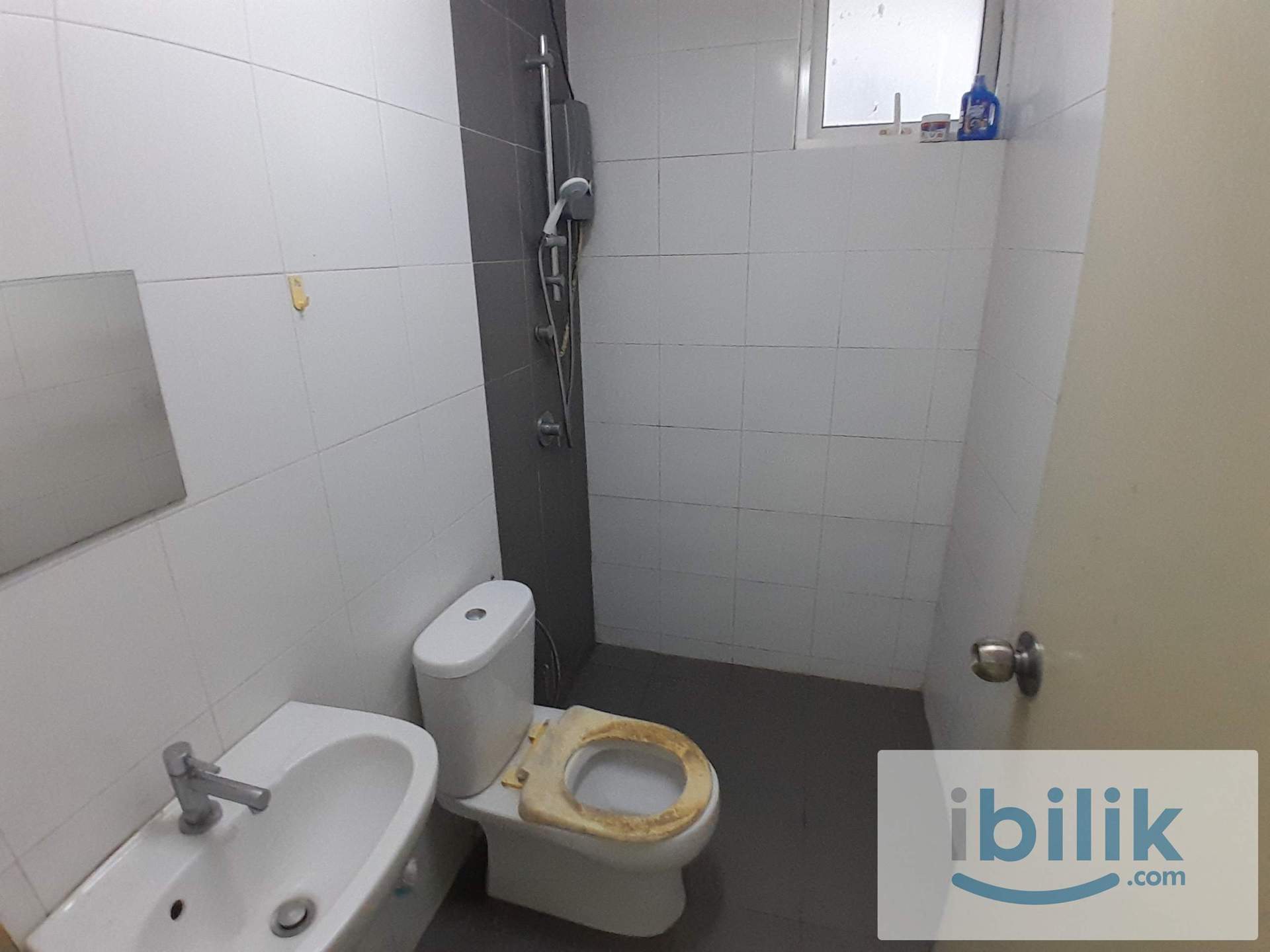 [Pacific Place] Master Room Private Bathroom Near LRT KJ Line - Image 7