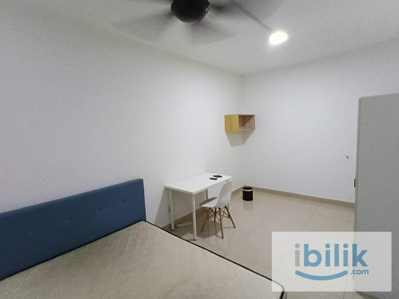 [Casa Residenza] Mixed Gender Unit Medium Room Near SEGi, MRT - Image 6
