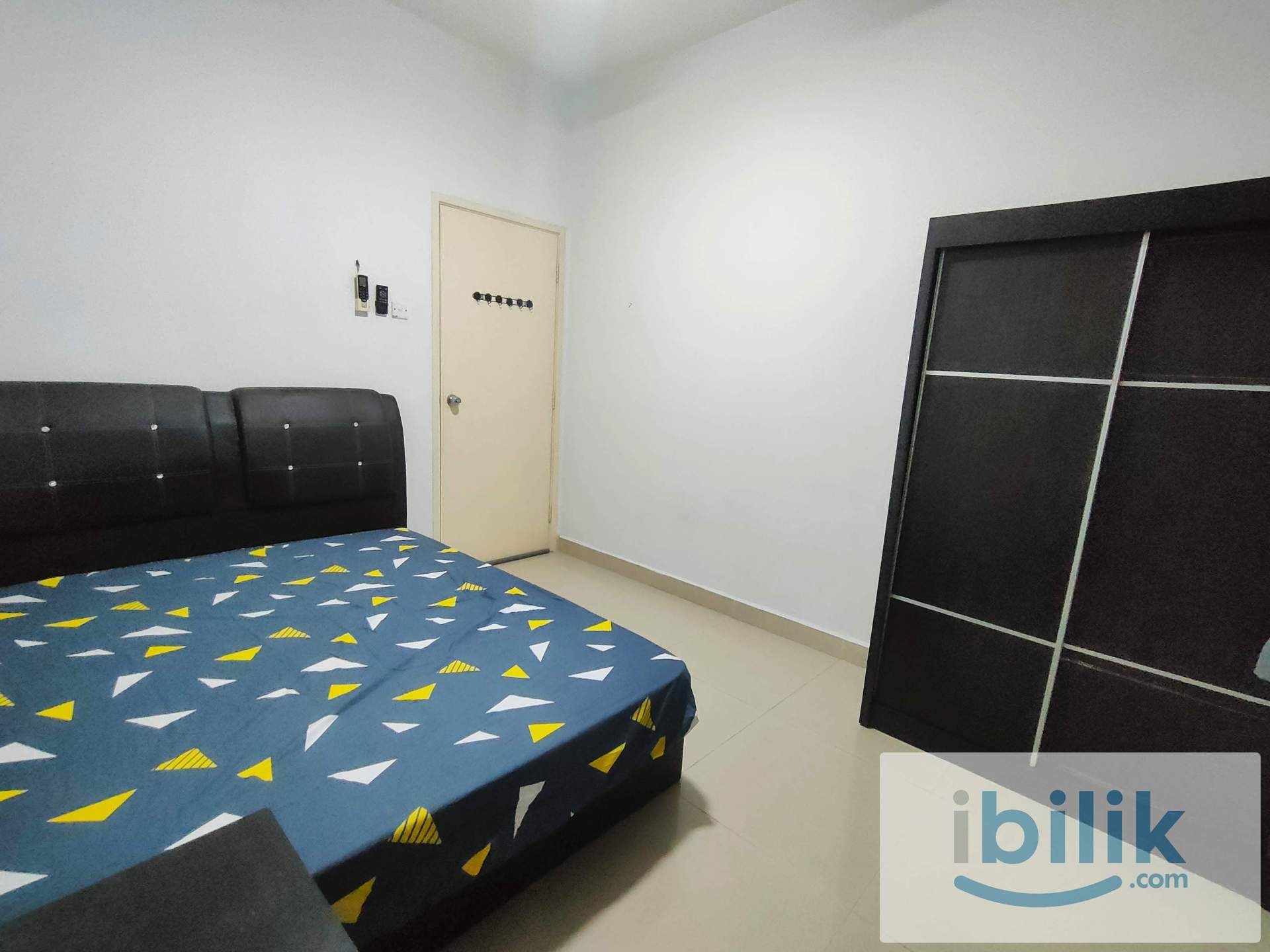 Middle Room for rent at Kipark Apartment Tampoi - Image 2