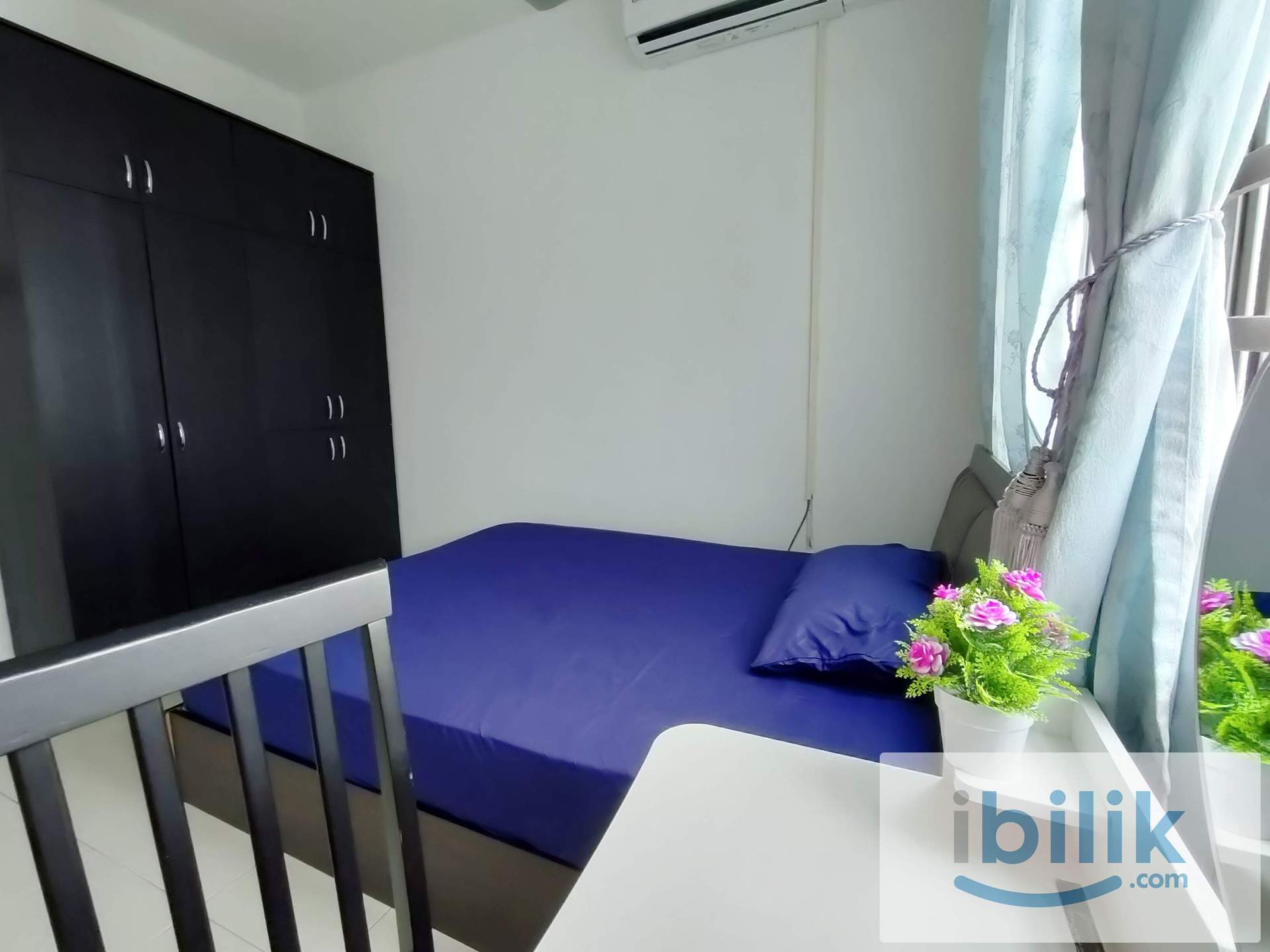 Middle Aircon Room for rent at Kipark Apartment Tampoi  - Image 1