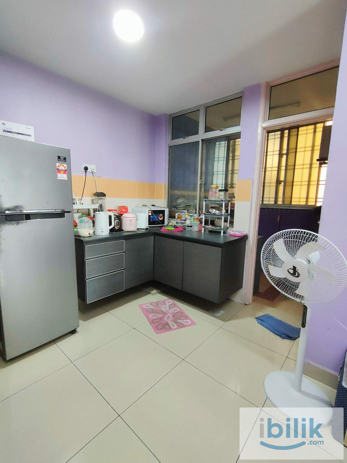 Balcony Room for rent - Image 4