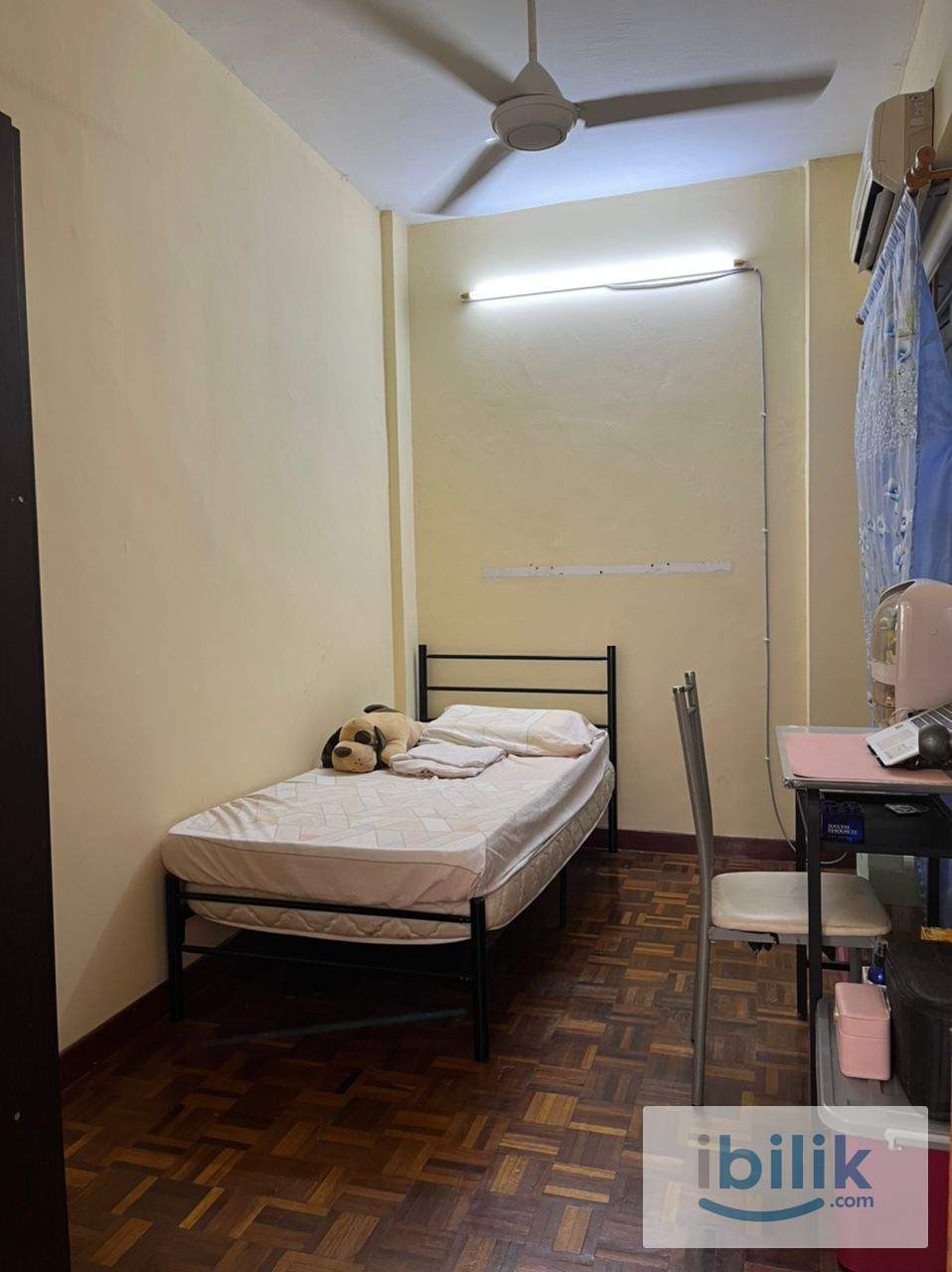 Fully Furnished Small Middle Room At Casa Damansara 1,SS2 - Image 1
