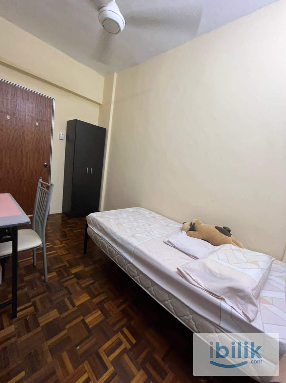Fully Furnished Small Middle Room At Casa Damansara 1,SS2 - Image 2