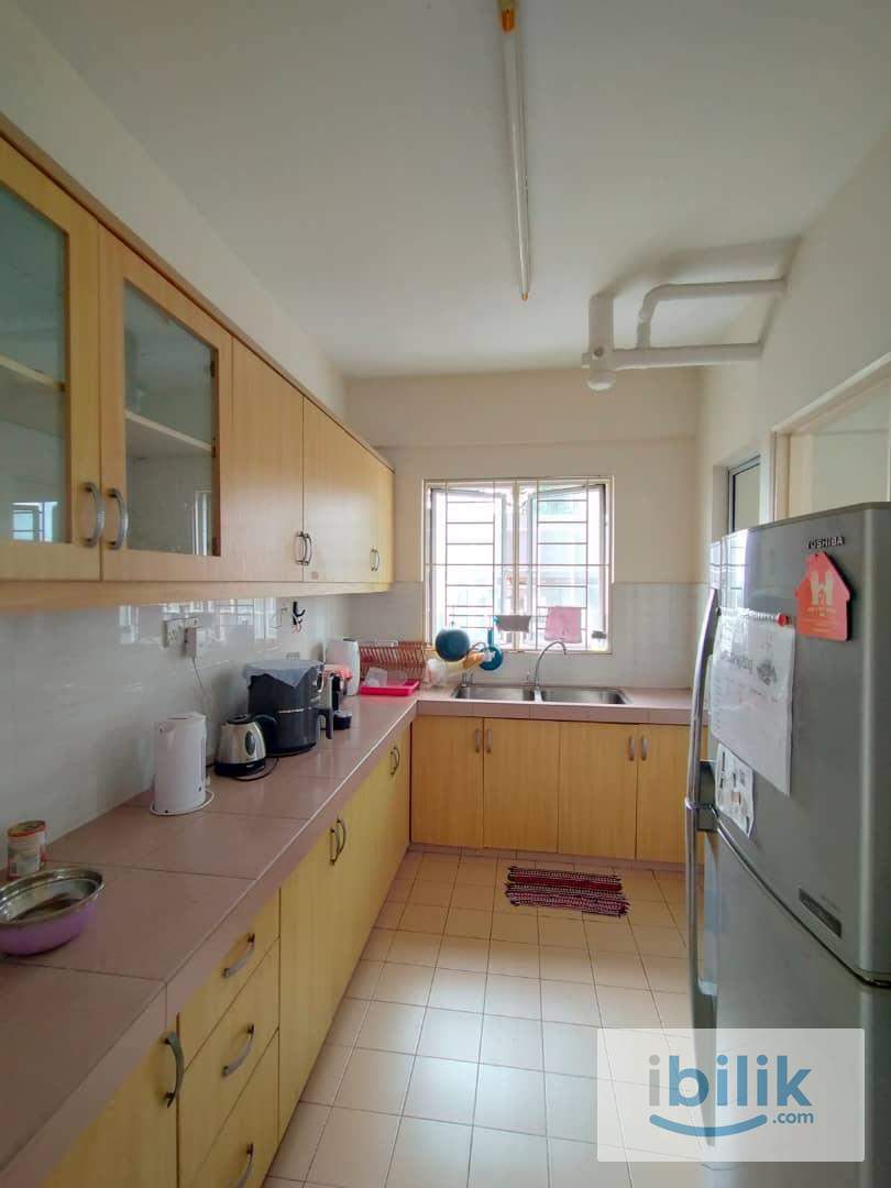 Fully Furnished Middle Room At Casa Damansara 1,SS2 - Image 4