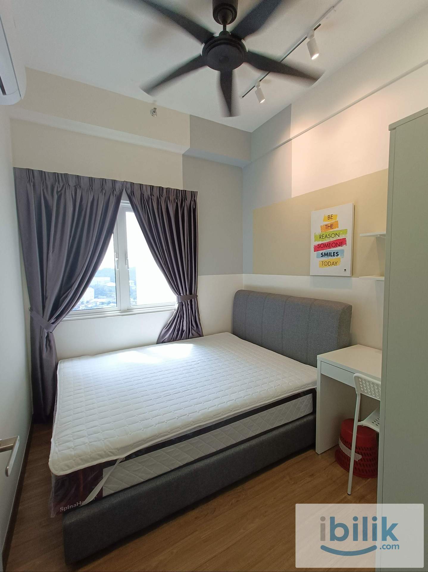 ✨ Medium Room R1 121 Residence • 1 Utama 🛍️ • MRT Bandar Utama 🚄 - Image 2