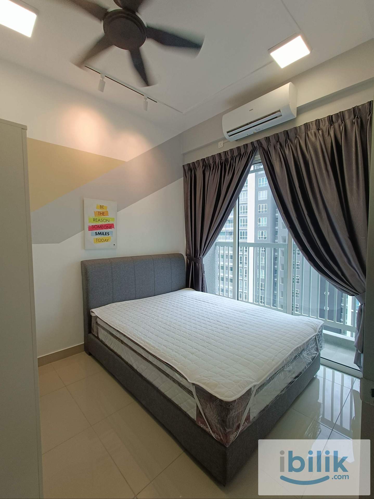 ✨ Balcony Medium Room 121 Residence • 1 Utama 🛍️ • MRT Bandar Utama 🚄 - Image 2