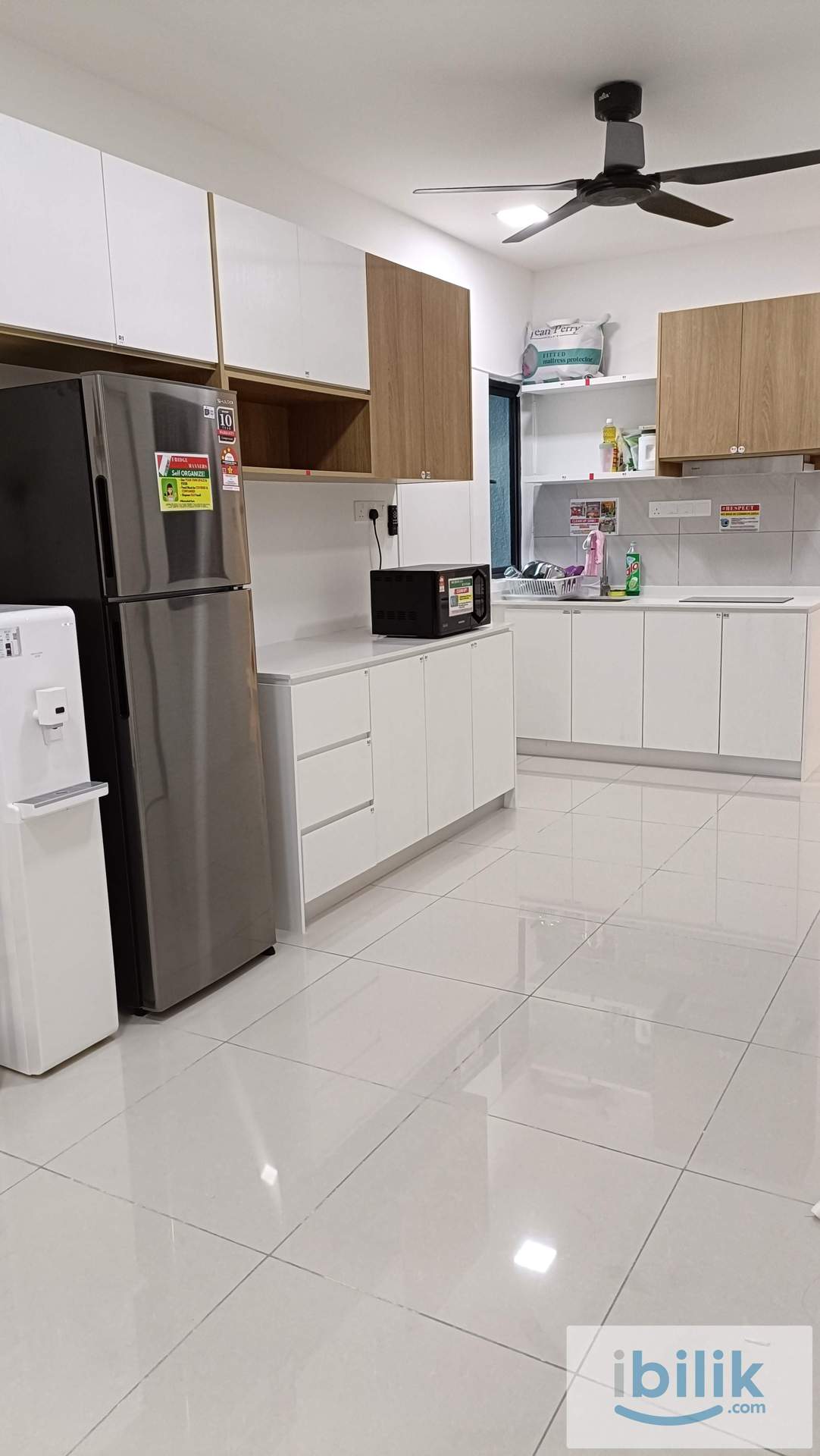✨ Medium Room Aratre Residence 🏡 Near Ara Damansara LRT & Evolve Mall Fully Furnished - Image 2