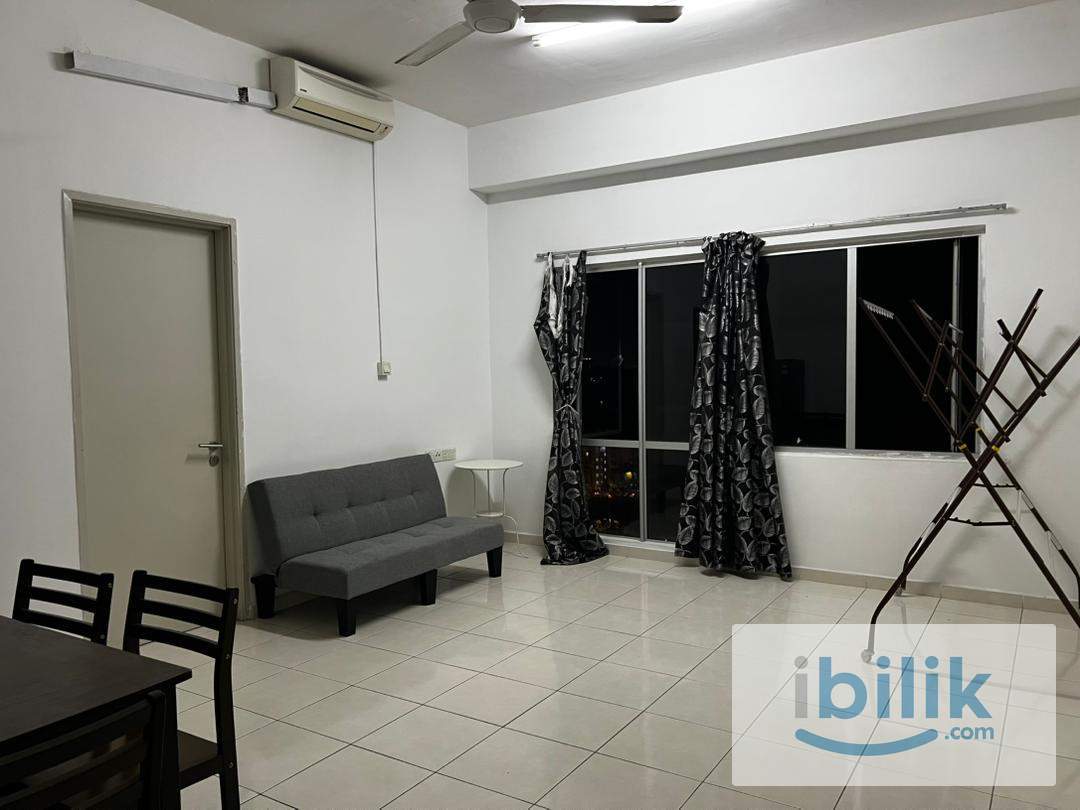 Master Bedroom for rent - Image 1