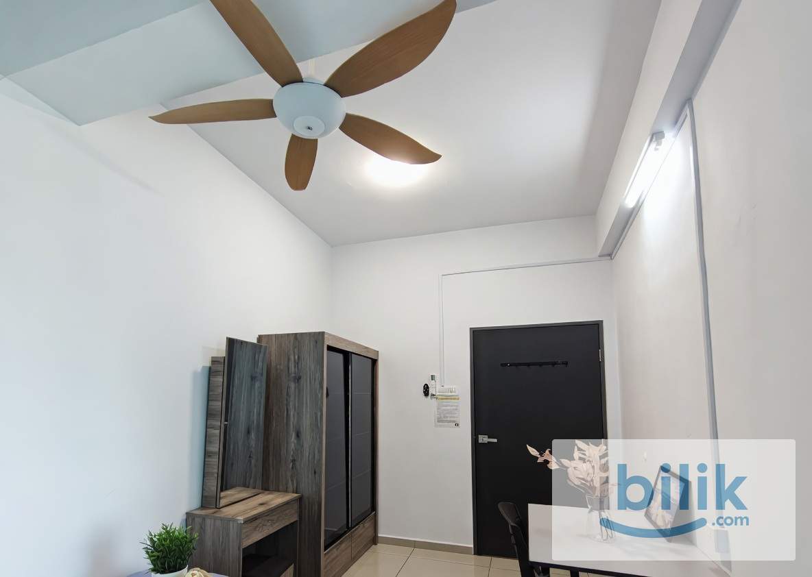 🌇 Icon City, Perai | Elegant Medium Room – Fully Equipped - Image 2