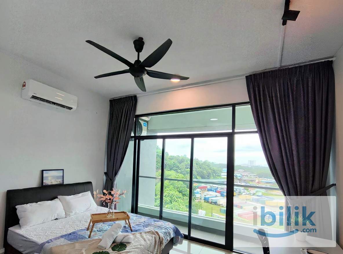 🌟 Stylish & Cozy Balcony Room at Icon City, Perai! 🌟 - Image 1