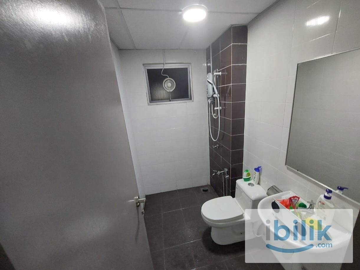 MASTER ROOM DI PRIMA ALAM DAMAI BERDEKATAN MRT TAMAN CONNAUGHT/MALL/HOSPITAL/PASAR MALAM - Image 5