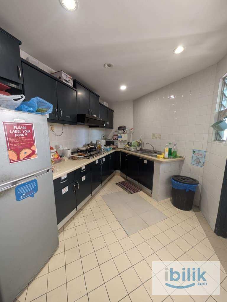 [Zero Deposit Available] Large Medium Room in Bistari Condo PWTC - Image 4