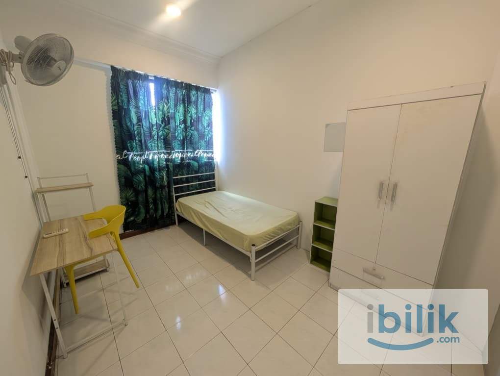 Just Beside LRT Medium in PWTC Bistari Condo - Image 1