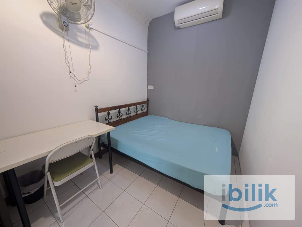 LRT Medium Room in Bistari Condo PWTC - Image 3