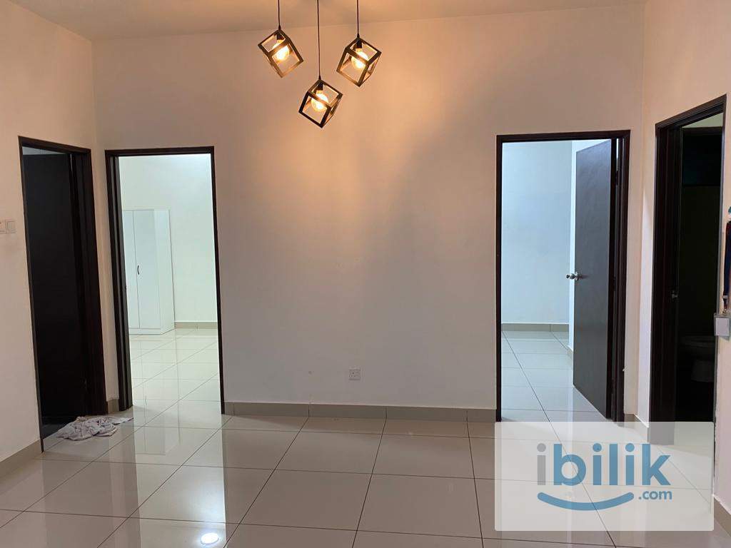 Master Room at Condominium Residensi Zamrud, Jalan Reko, Kajang 2 - Image 6